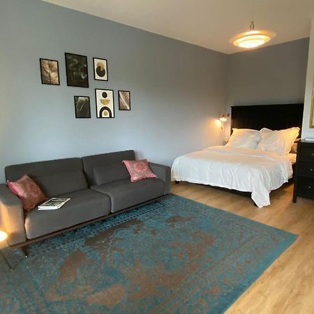Beautiful Apartment With Balcony 柏林 外观 照片