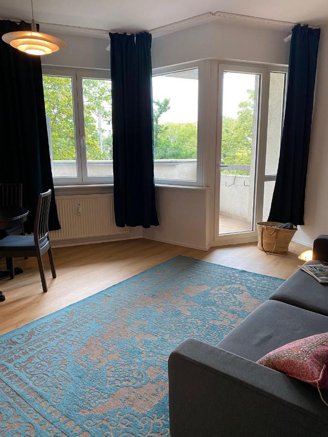 Beautiful Apartment With Balcony 柏林 外观 照片