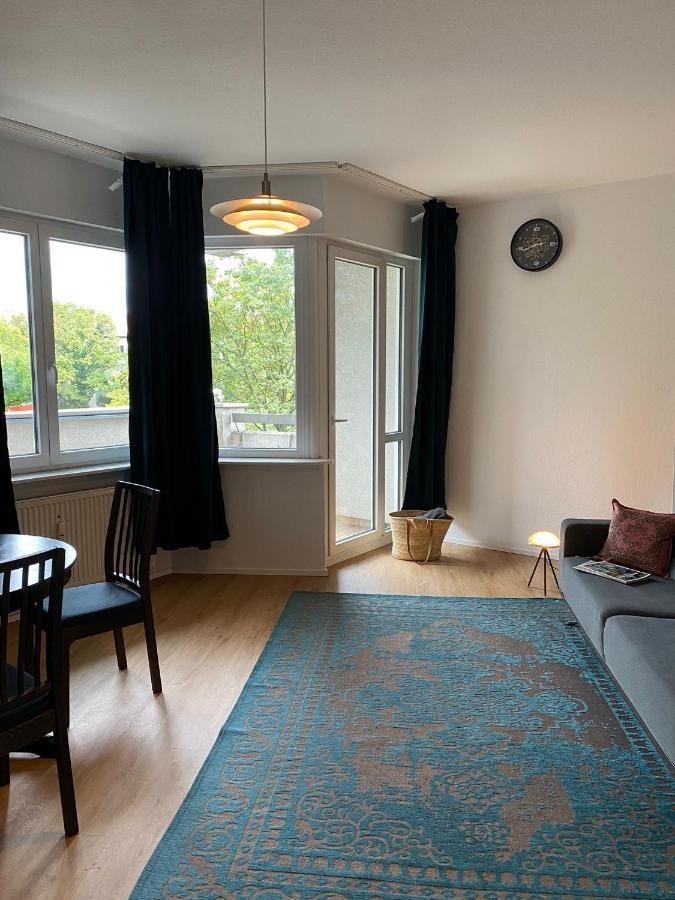 Beautiful Apartment With Balcony 柏林 外观 照片