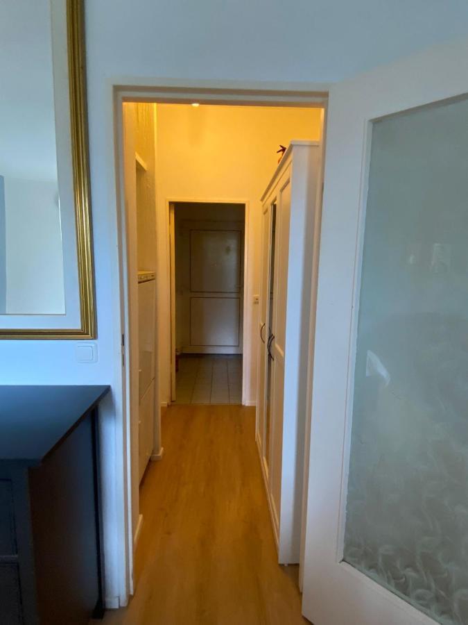 Beautiful Apartment With Balcony 柏林 外观 照片